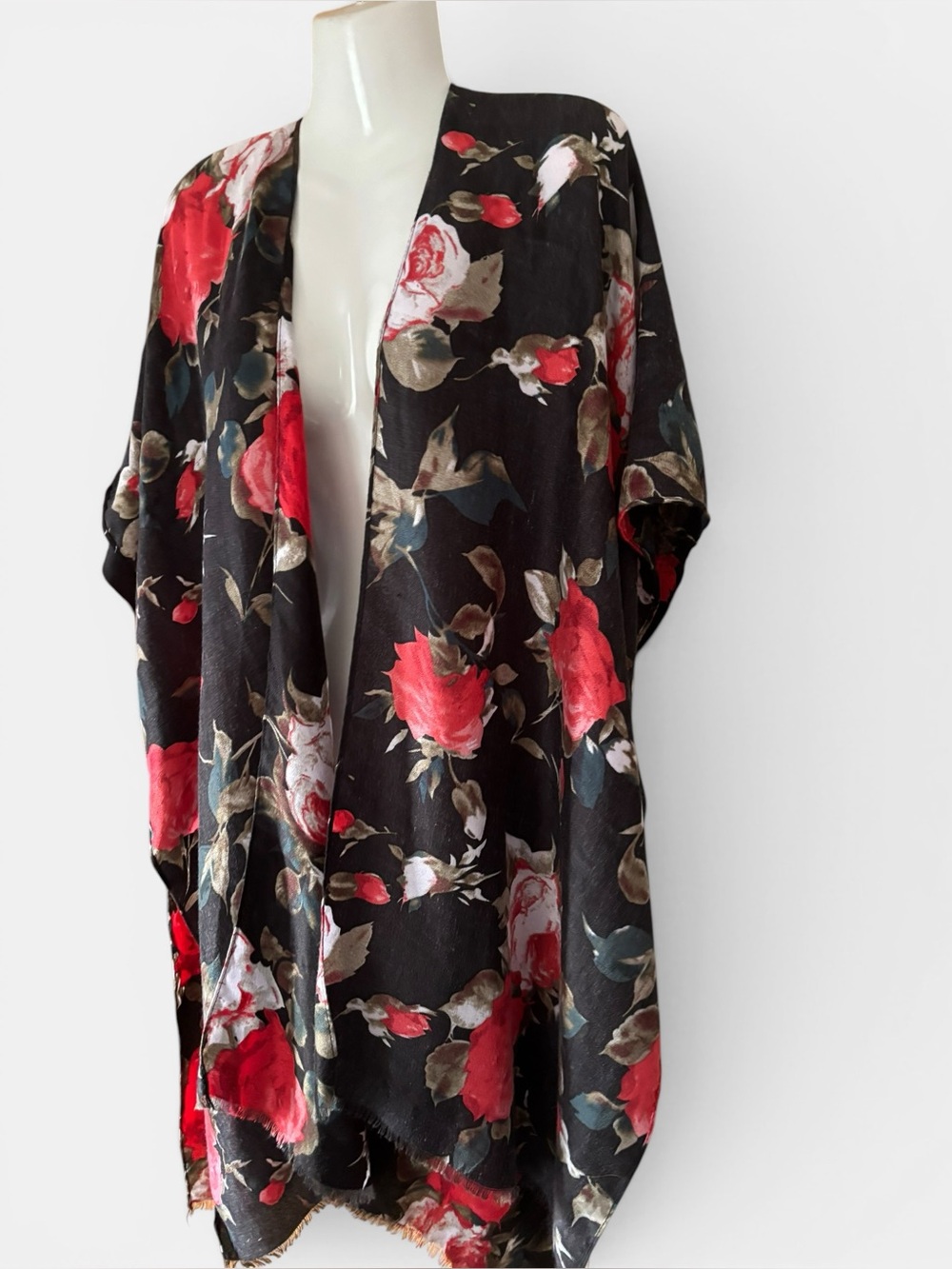 Justin and Taylor Boho Kimono Cardigan Coverup Red Roses Open Front Fringe OS
